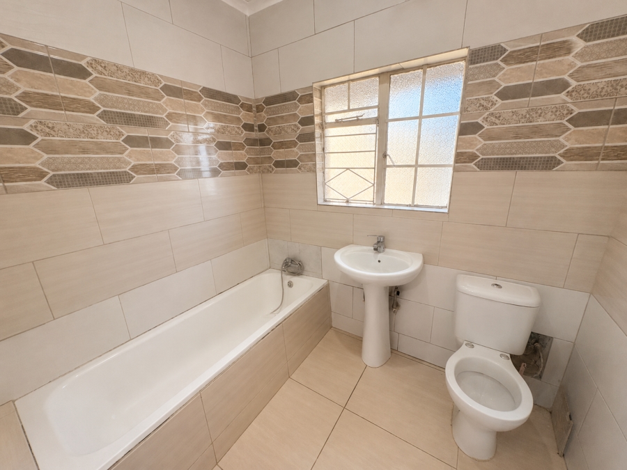 4 Bedroom Property for Sale in Vaalpark Free State